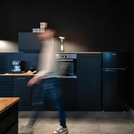 Designloft - Heimkino - Parkplatz - Luxus Pur - Zentral - 200 Quadratmeter Apartamento