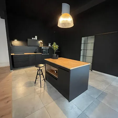 Appartement Designloft - Heimkino - Parkplatz - Luxus Pur - Zentral - 200 Quadratmeter